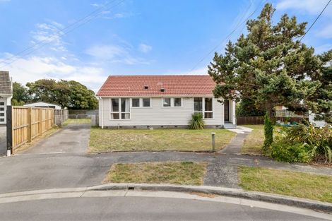 Photo of property in 7 Betty Place, Aranui, Christchurch, 8061