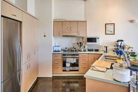 Photo of property in 17/60 Courtenay Place, Te Aro, Wellington, 6011