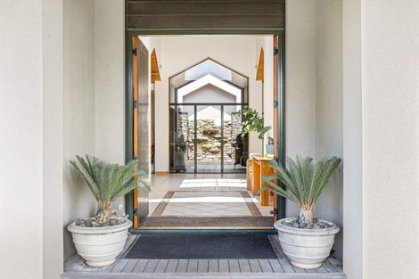 Photo of property in 115 Grand Drive, Orewa, 0931