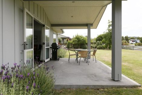 Photo of property in 81 Lisland Drive, Kinloch, Taupo, 3377