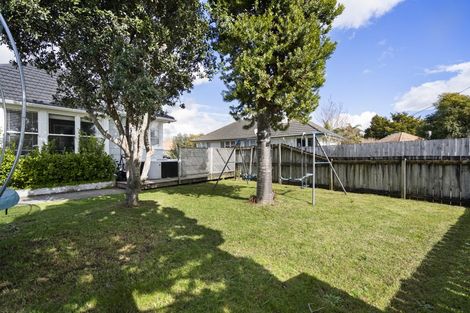Photo of property in 3 Waitaua Street, Papakura, 2110