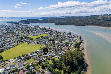 Photo of property in 64 Catherine Crescent, Whitianga, 3510