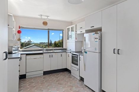 Photo of property in 22 Sunset Terrace, Waikanae Beach, Waikanae, 5036