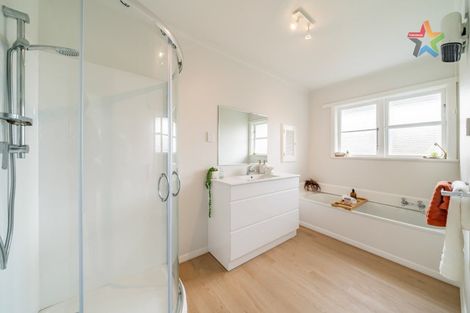 Photo of property in 17 Gordon Street, Avalon, Lower Hutt, 5011