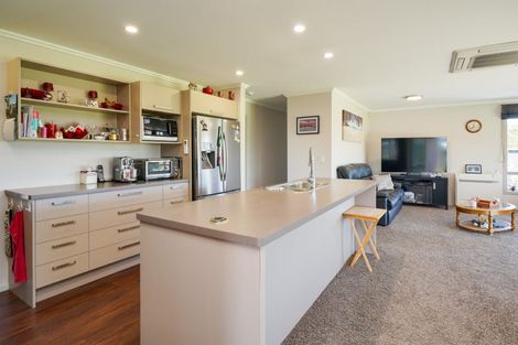 Photo of property in 20 Majestic Chance, Seaward Bush, Invercargill, 9812