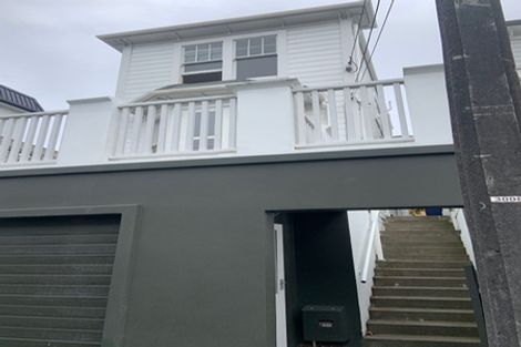 Photo of property in 54 Porritt Avenue, Mount Victoria, Wellington, 6011