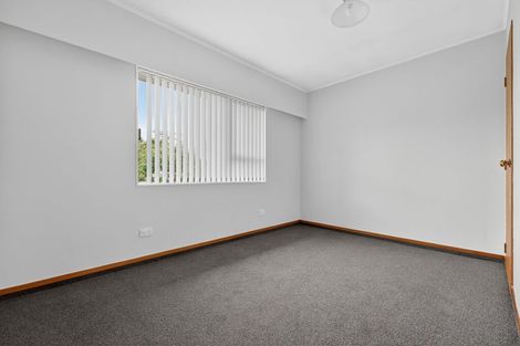 Photo of property in 41 Edgewater Parade, Waiuku, 2123