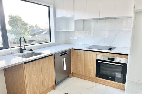 Photo of property in 2/5 Chevis Place, Pakuranga, Auckland, 2010