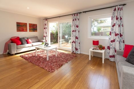 Photo of property in 1/672 Whangaparaoa Road, Stanmore Bay, Whangaparaoa, 0932