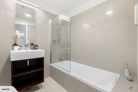 Photo of property in 3-01/424 Maunganui Road, Mount Maunganui, 3116