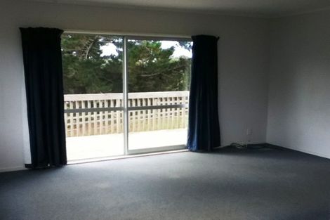Photo of property in 1190 East Coast Road, Redvale, Albany, 0794