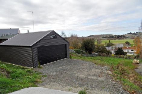 Photo of property in 18 North Terrace, Gore, 9710