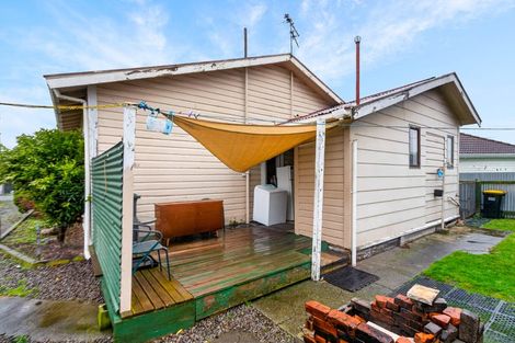 Photo of property in 16 Hessey Street, Masterton, 5810