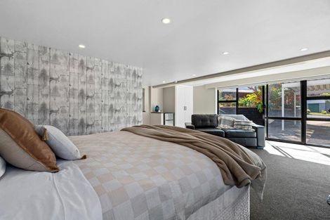 Photo of property in 22 Wharepaina Crescent, Springfield, Rotorua, 3015