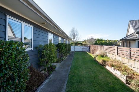 Photo of property in 3 Montgomery Crescent, Kinloch, Taupo, 3377