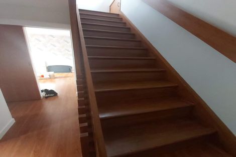 Photo of property in 2/249 Muritai Road, Eastbourne, Lower Hutt, 5013