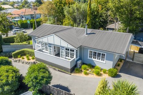 Photo of property in 4 Burnbrae Street, Saint Martins, Christchurch, 8022