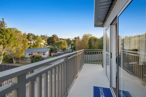 Photo of property in 1/25 Orion Place, Hillcrest, Auckland, 0627