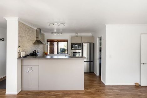 Photo of property in 9 Christy Brown Place, Leamington, Cambridge, 3432