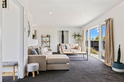 Photo of property in 216 Burwood Road, Burwood, Christchurch, 8083