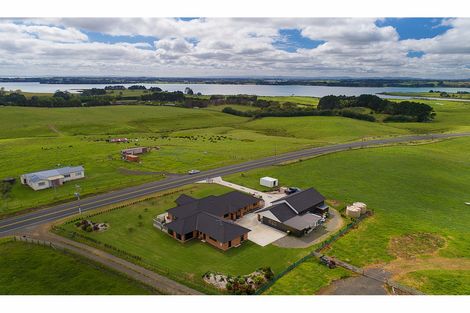 Photo of property in 875 Awhitu Road, Pollok, Waiuku, 2683