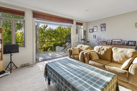 Photo of property in 115e Remuera Road, Remuera, Auckland, 1050