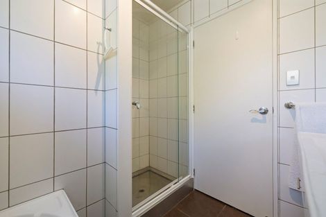 Photo of property in 1 Kelvin Place, Kelvin Heights, Queenstown, 9300