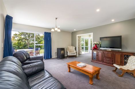Photo of property in 633 Harewood Road, Harewood, Christchurch, 8051