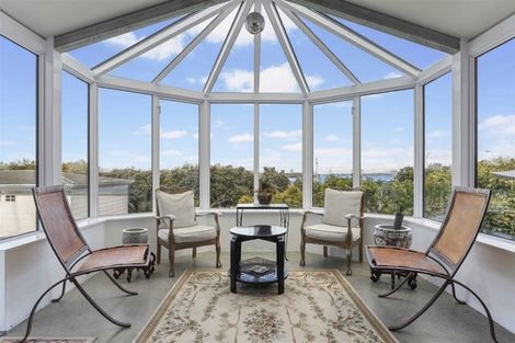 Photo of property in 35 Princes Street, Northcote Point, Auckland, 0627