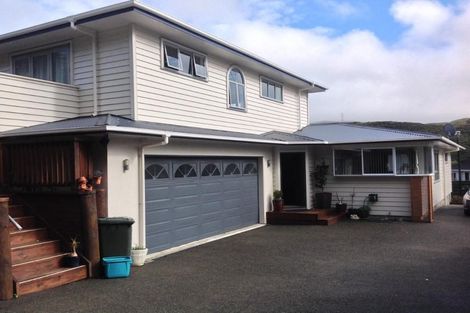 Photo of property in 12 Timaru Grove, Kelson, Lower Hutt, 5010