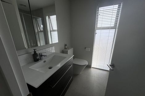 Photo of property in 2/14 Leitch Street, Somerfield, Christchurch, 8024