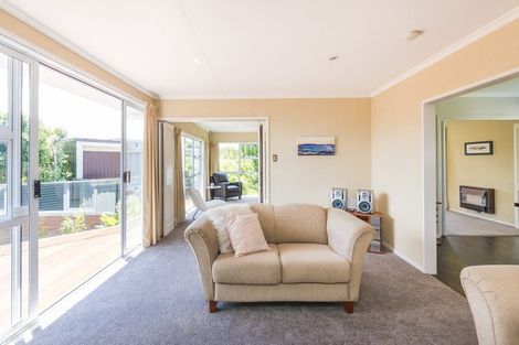 Photo of property in 104 Long Melford Road, Awapuni, Palmerston North, 4412