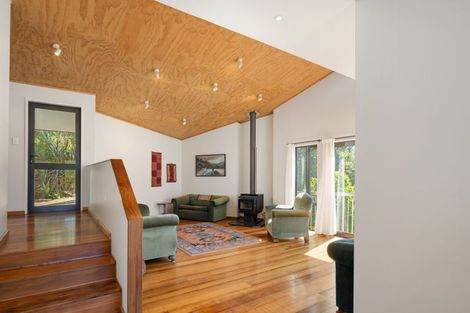 Photo of property in 542 Moetapu Bay Road, Moetapu Bay, Picton, 7282