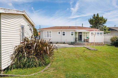 Photo of property in 39 Alexandra Street, Marton, 4710