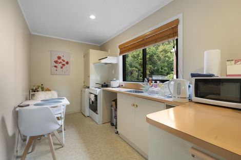 Photo of property in 2 Tangitu Street, Motuoapa, 3382