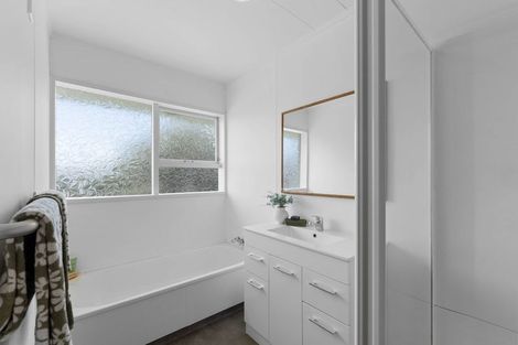 Photo of property in 49 Sylvan Avenue, Waikanae, 5036