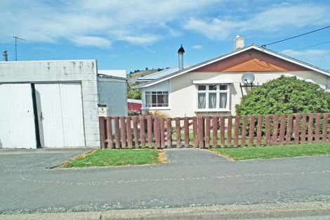 Photo of property in 5 Kelvin Street, South Hill, Oamaru, 9400
