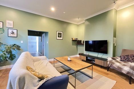 Photo of property in 18 Hector Street, Petone, Lower Hutt, 5012