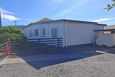 Photo of property in 9231 Paeroa Kopu Road, Matatoki, Thames, 3578