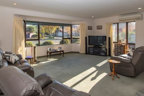 Photo of property in 205 Auckland Road, Greenmeadows, Napier, 4112