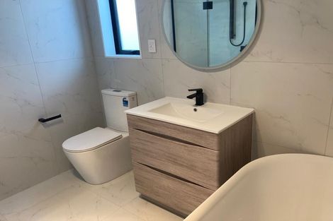 Photo of property in 527c Pakuranga Road, Howick, Auckland, 2010