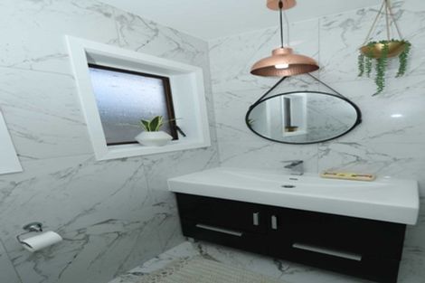 Photo of property in 1/8 Koromiko Street, New Lynn, Auckland, 0600