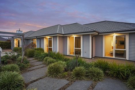 Photo of property in 54 Luxembourg Crescent, Halswell, Christchurch, 8025