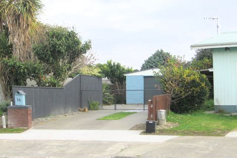 Photo of property in 16 Saint Pauls Place, Tamatea, Napier, 4112