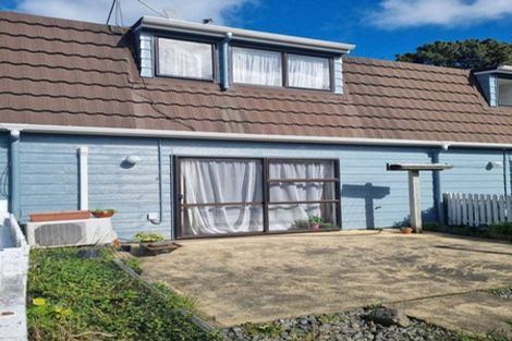 Photo of property in 6/2 Burdendale Grove, Churton Park, Wellington, 6037