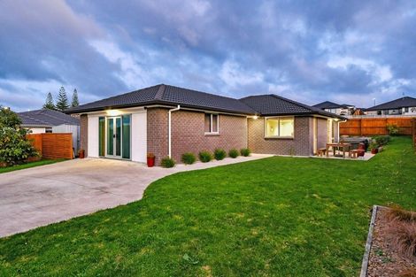 Photo of property in 12 Loader Place, Pokeno, 2402