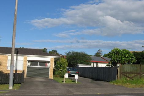Photo of property in 34a Caribbean Drive, Unsworth Heights, Auckland, 0632