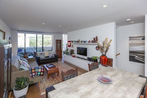 Photo of property in 37 Erica Pabst Way, Island Bay, Wellington, 6023