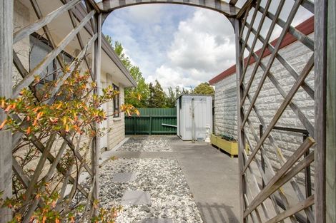 Photo of property in 1/52 Avondale Road, Taradale, Napier, 4112