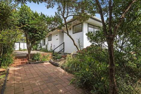 Photo of property in 4 Kinloch Place, Papakowhai, Porirua, 5024